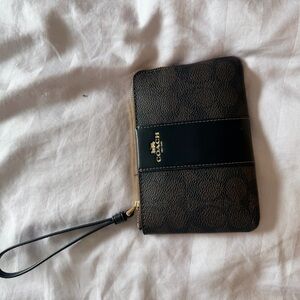 Coach Black and Brown Leather Wristlet
